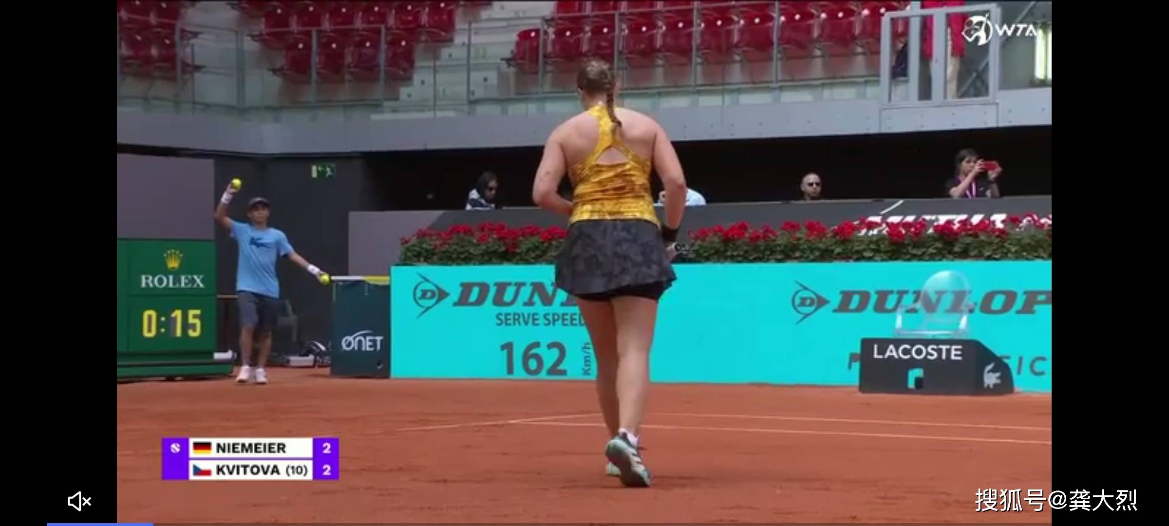 科维托娃爆冷击败湖人，出色防守引爆全场！